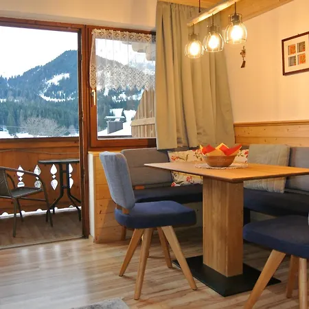 Haus Kraft 아파트