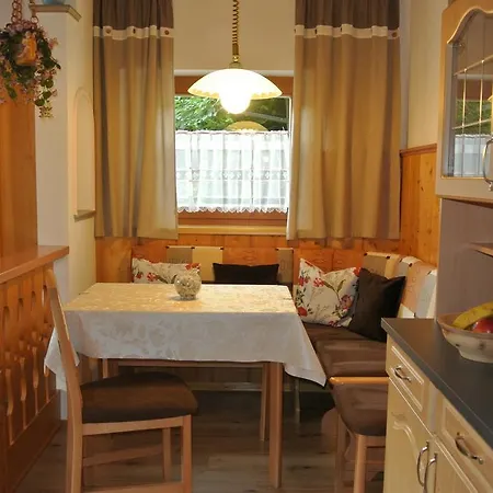 Haus Kraft 아파트